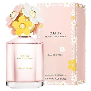 Marc Jacobs Daisy Eau So Fresh 4.2 oz Eau de Toilette & Body Lotion Set …